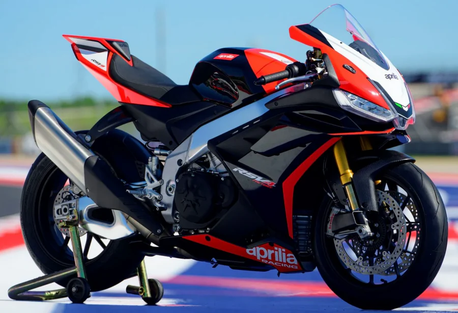 Aprilia RSV4 1100