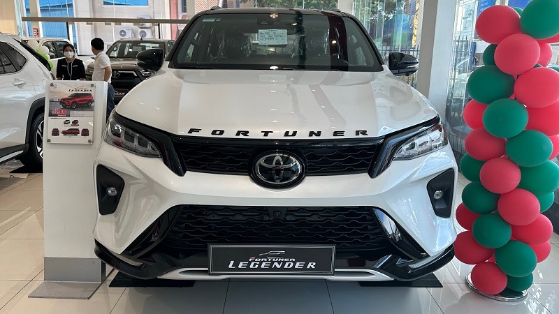 Toyota Fortuner 2024