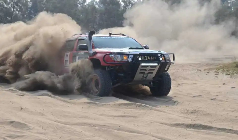 cholistan desert jeep rally